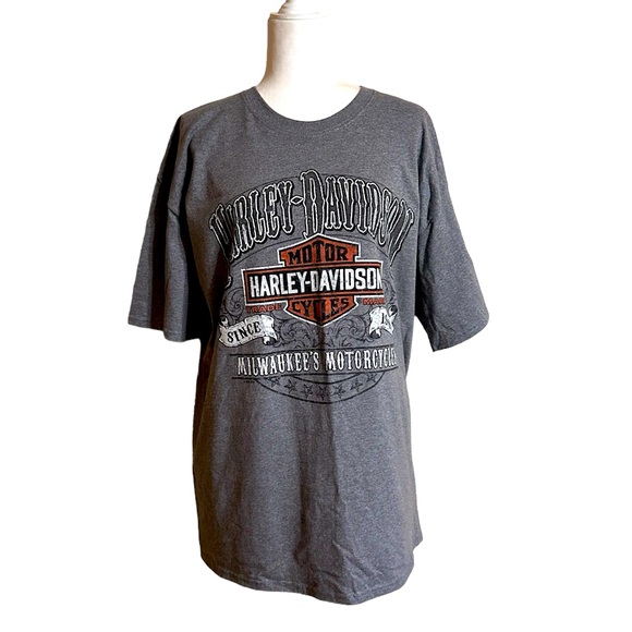 Harley Davidson Milwaukee Motorcycles Fort Worth Texas T-Shirt - Picture 2 of 6